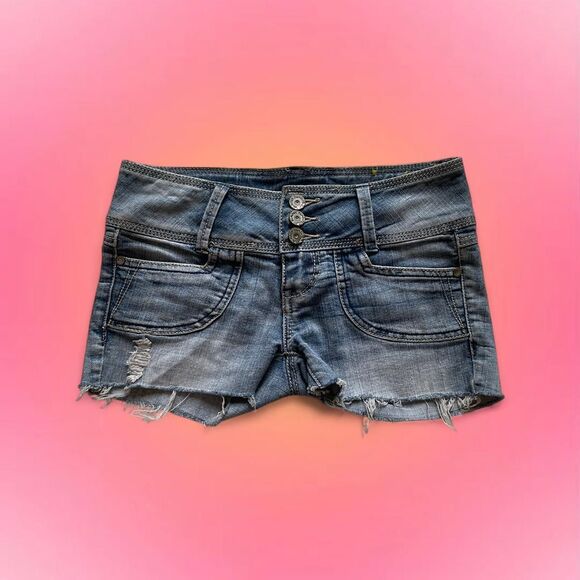 ALMOST FAMOUS DISTRESSED LOW RISE SHORTS - Picture 1 of 6
